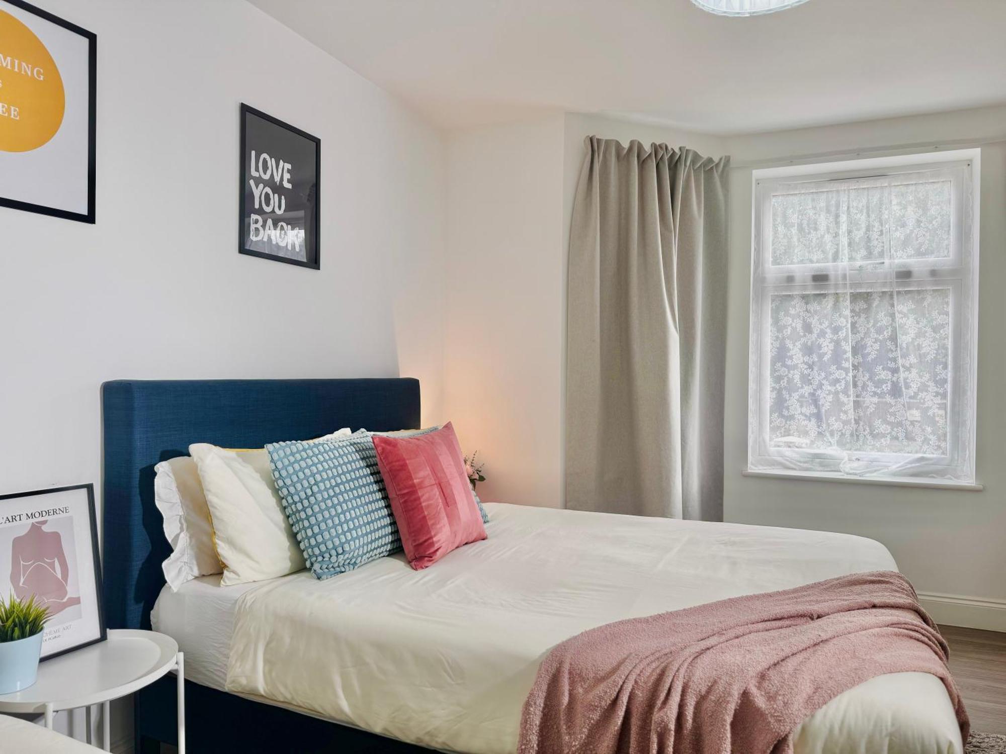Cosy 1-Bed Flat 30Min To Central London & Parking 外观 照片